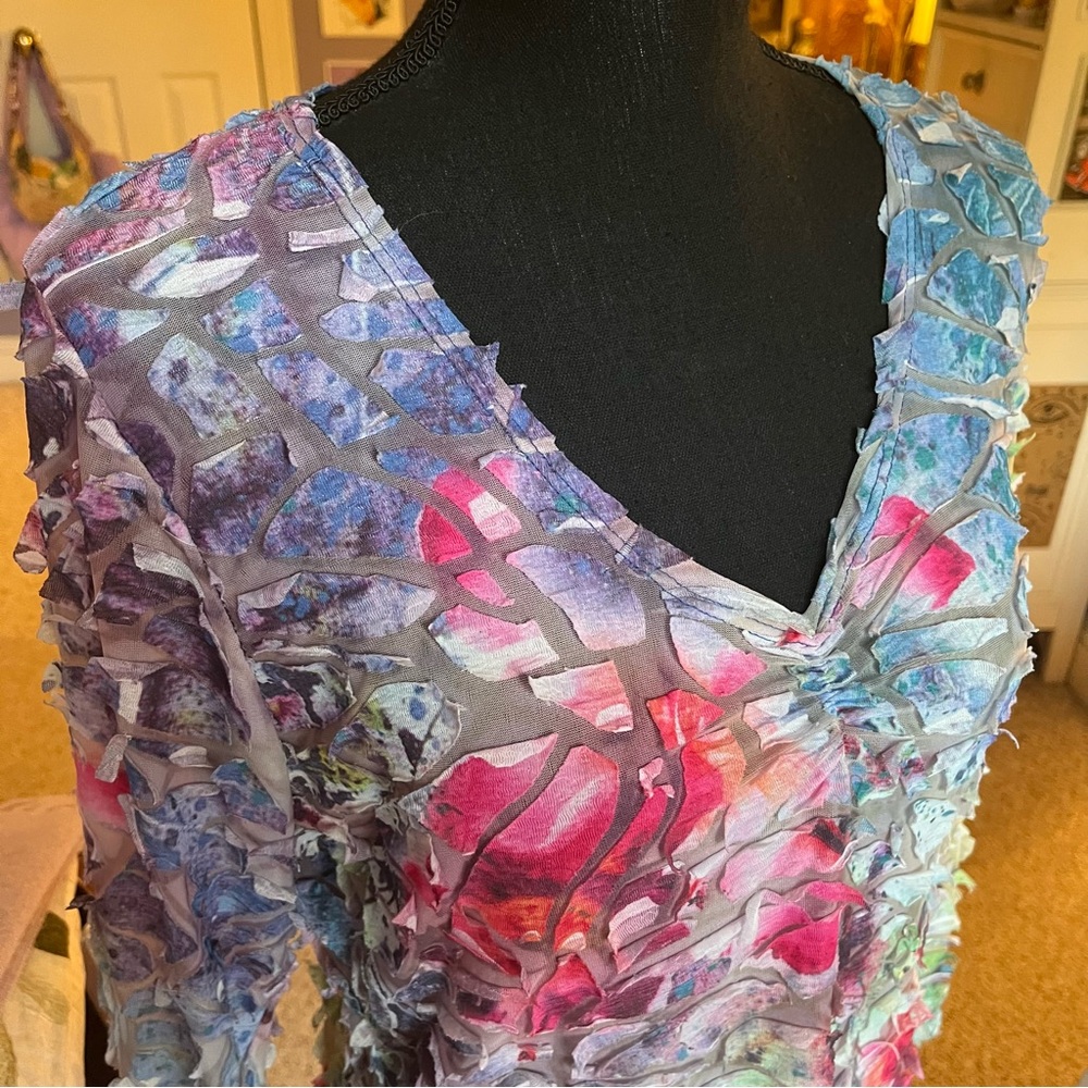 Colorful Top - Picture 4 of 6